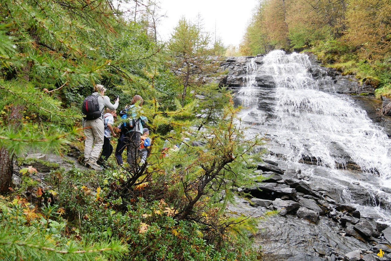 Randonnée Hautes Alpes facile en famille |VOYAGES ET ENFANTS