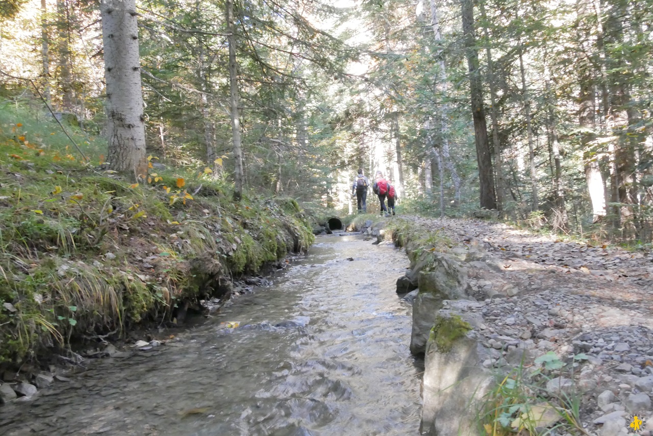 Randonnée Hautes Alpes facile en famille |VOYAGES ET ENFANTS