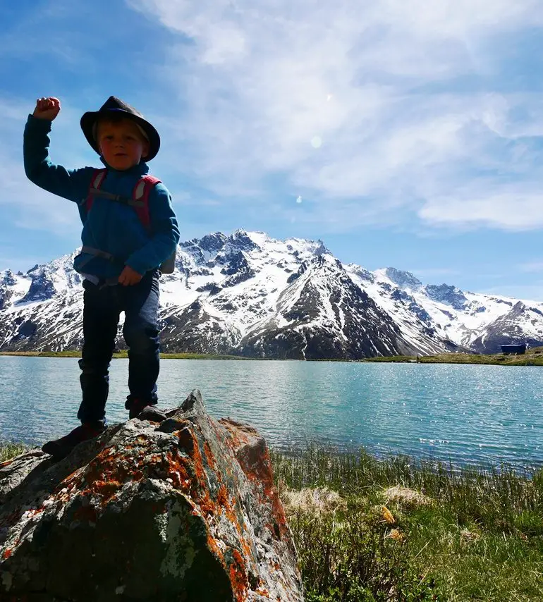 10 raisons d'aller la montagne en famille cet été?