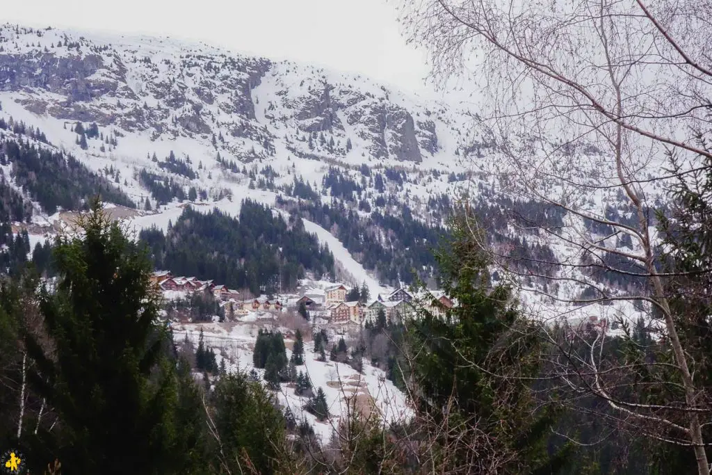 Station Oz en Oisans en famille au printemps Où skier en avril en famille| Blog VOYAGES ET ENFANTS