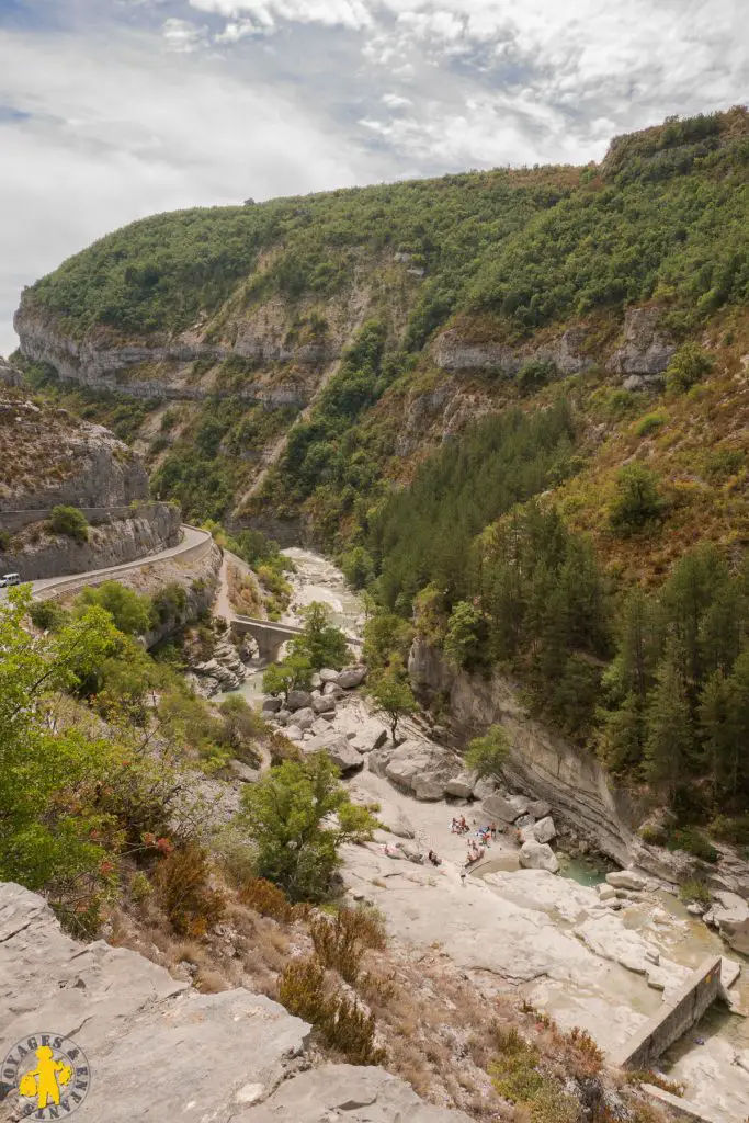 Randonnée Hautes Alpes facile en famille |VOYAGES ET ENFANTS