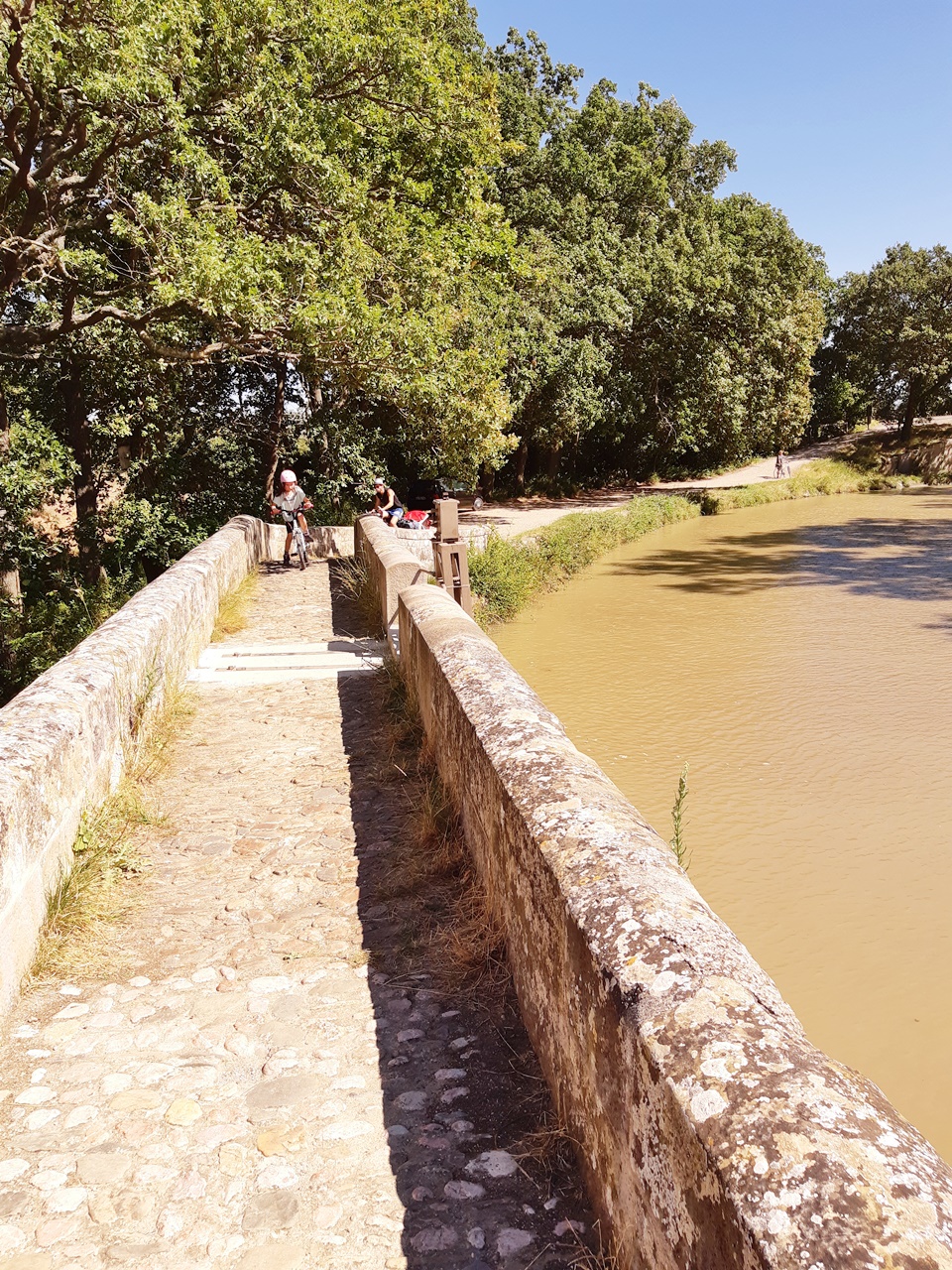 Canal du midi à vélo et en famille