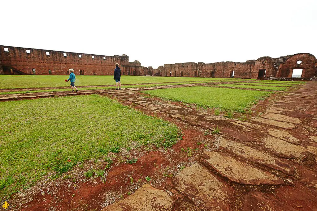 Surtourisme et Patrimoine Mondial de lUnesco Paraguay