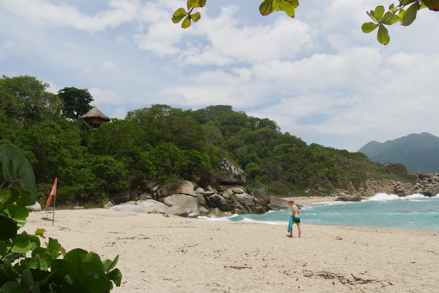 Voyages et Enfants Blog Voyage en famille Parc Tayrona en famille | Blog VOYAGES ET ENFANTS