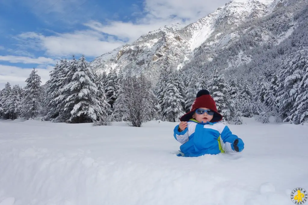 1ère fois au ski avec bébé Skier avec bébé conseil pour partir au ski