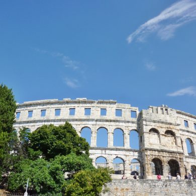 Visite de Pula la romaine en famille