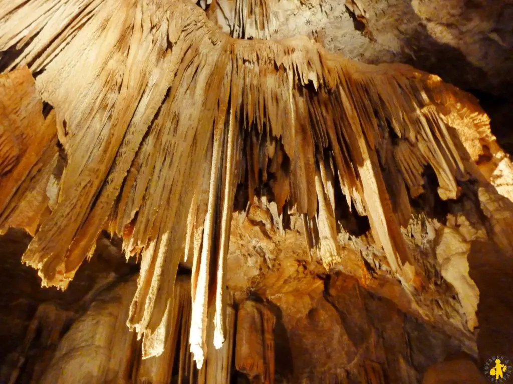 Grottes de lArdèche en famille | Blog VOYAGES ET ENFANTS