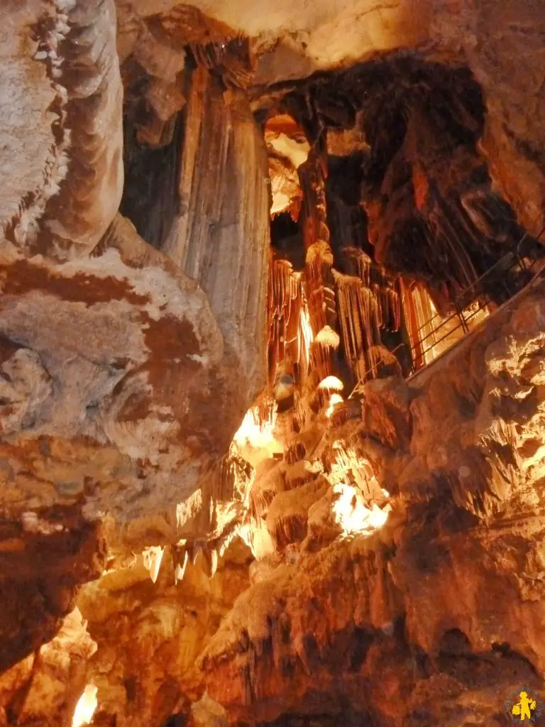 Grottes de lArdèche en famille | Blog VOYAGES ET ENFANTS