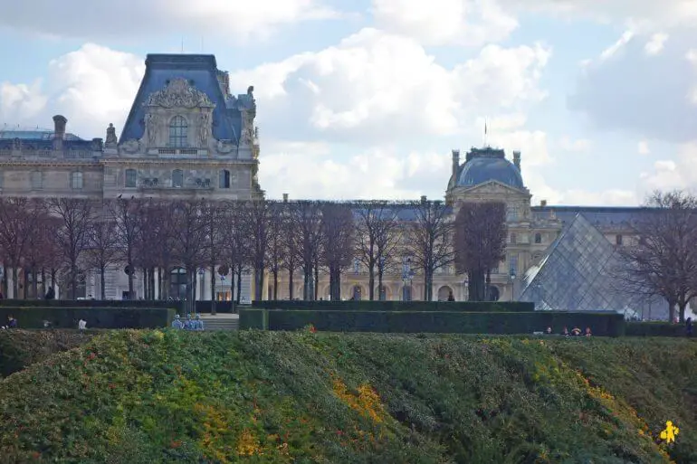 Visite Paris en famille: visite du Louvre