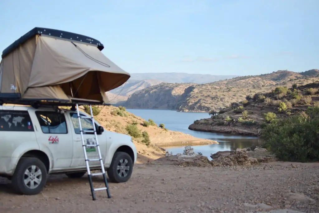 Road trip Maroc en 4x4 en famille et tente de toit |