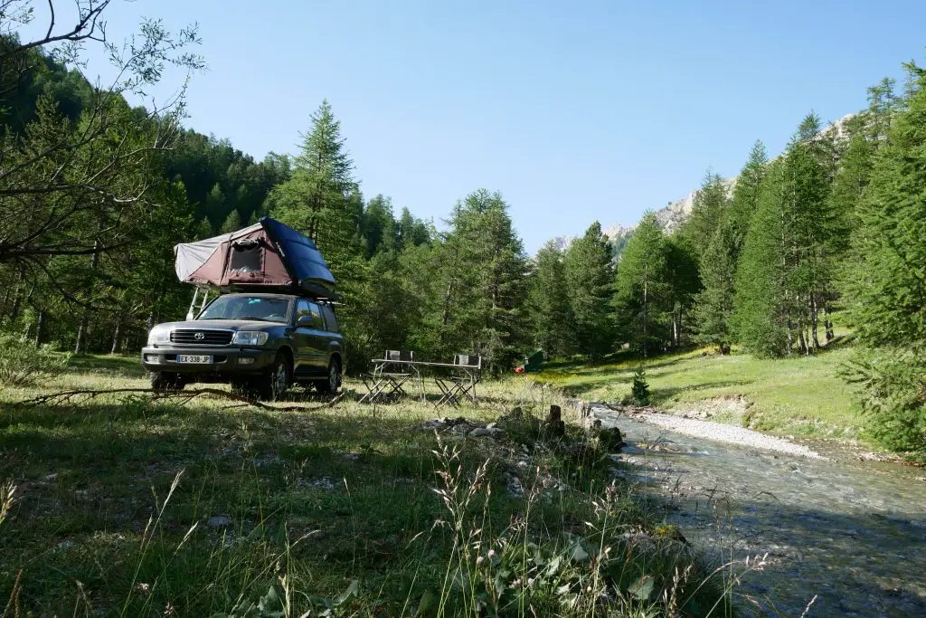 Premier Bivouac en famille en van camping car 4x4 ou tente