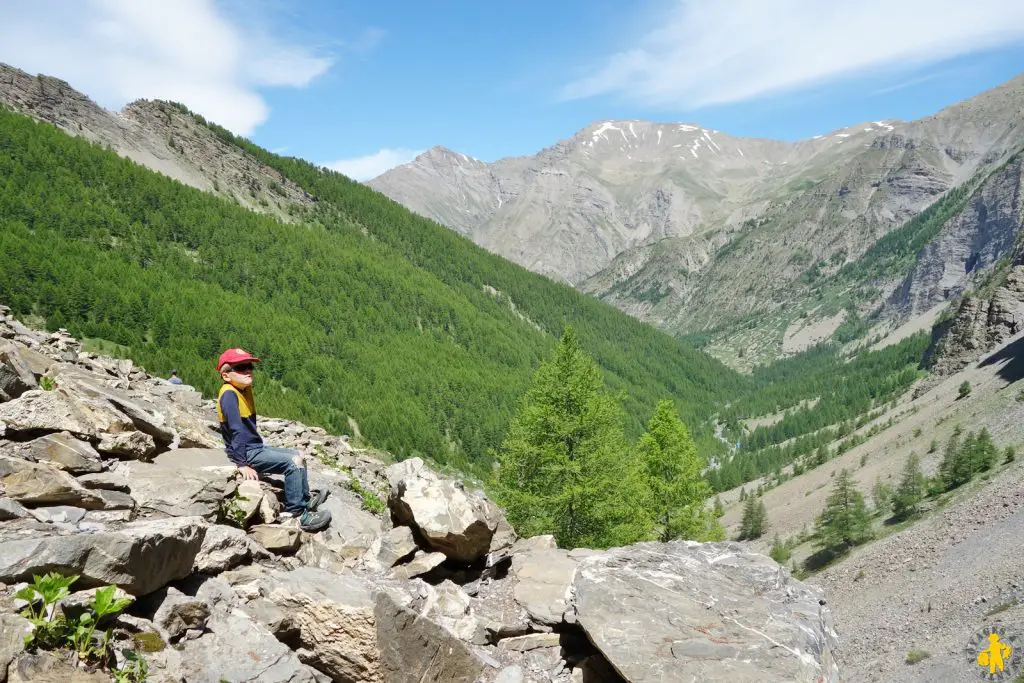 Randonnée Hautes Alpes facile en famille |VOYAGES ET ENFANTS