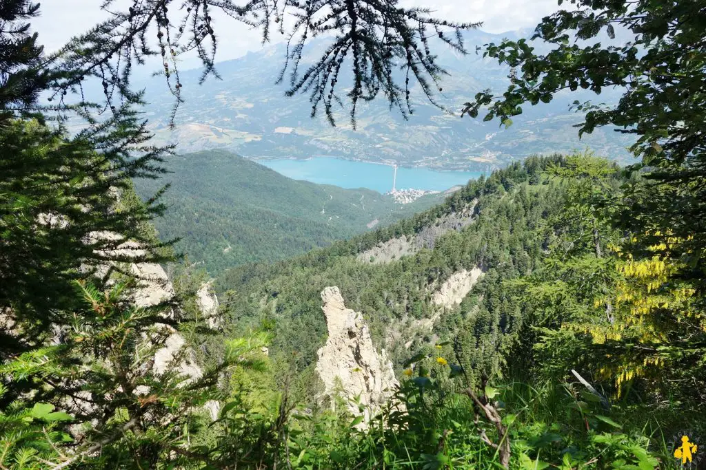 Randonnée Hautes Alpes facile en famille |VOYAGES ET ENFANTS