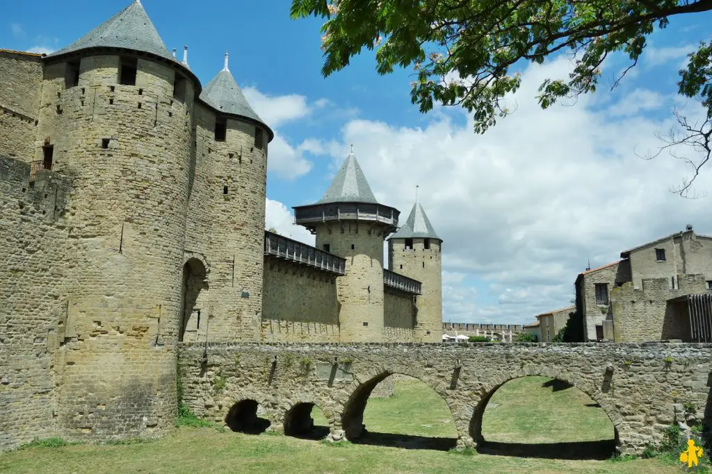 chateau de Carcassonne visite famille Carcassonne en famille et pays cathare | Blog VOYAGES ET ENFANTS