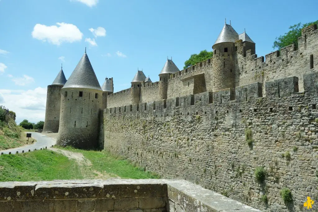 cité médiévale en famille carcassonne Carcassonne en famille et pays cathare | Blog VOYAGES ET ENFANTS