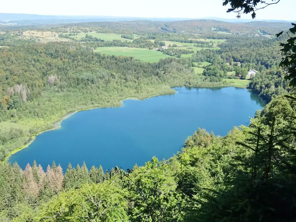 Jura 11 randonnées facile familiales | VOYAGES ET ENFANTS