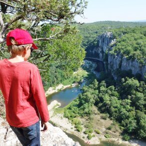 Road trip en Ardèche van ou 4X4 en famille ou pas