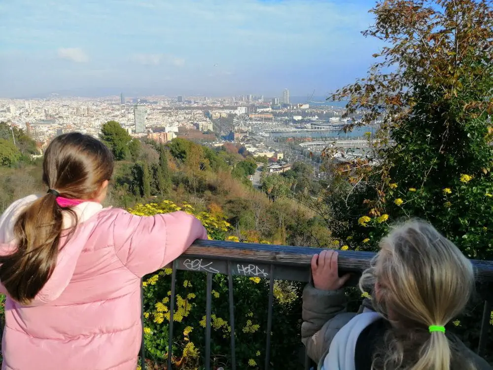 Barcelone et Majorque en tarin et bateau Voyages et Enfants