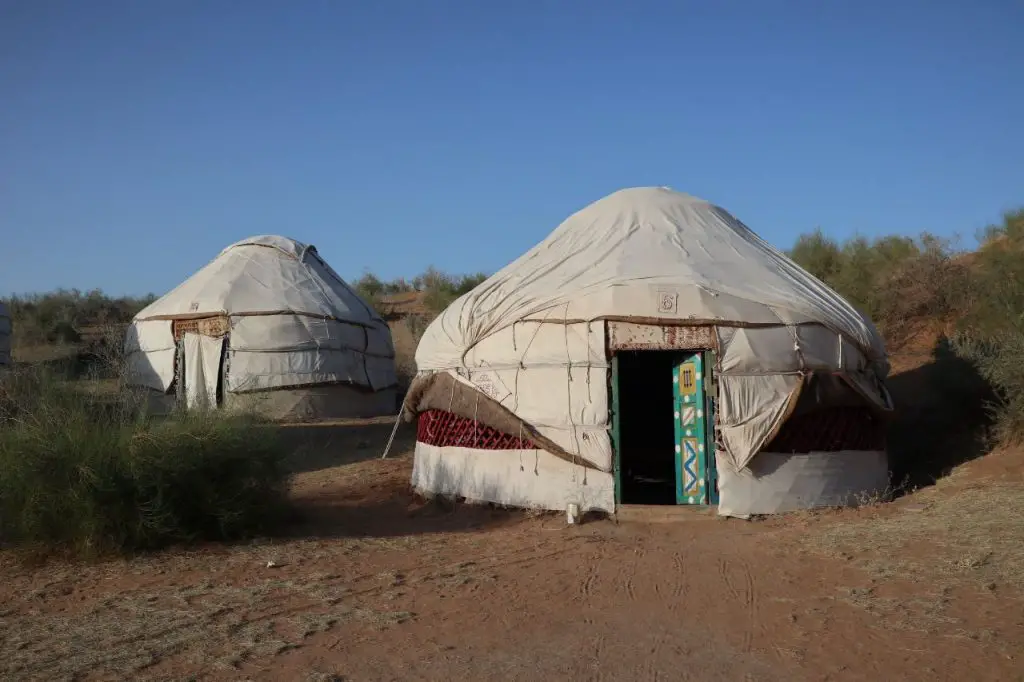 Voyage Ouzbekistan en famille camp de yourt