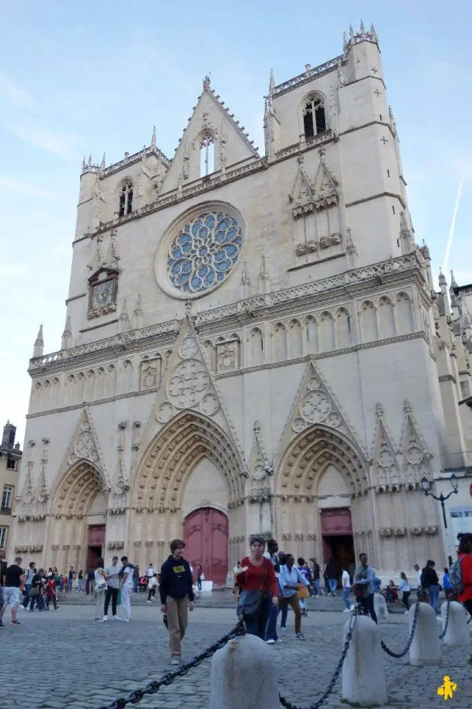 Basilique Fourviere Lyon en famille Visiter Lyon que faire | Blog VOYAGES ET ENFANTS