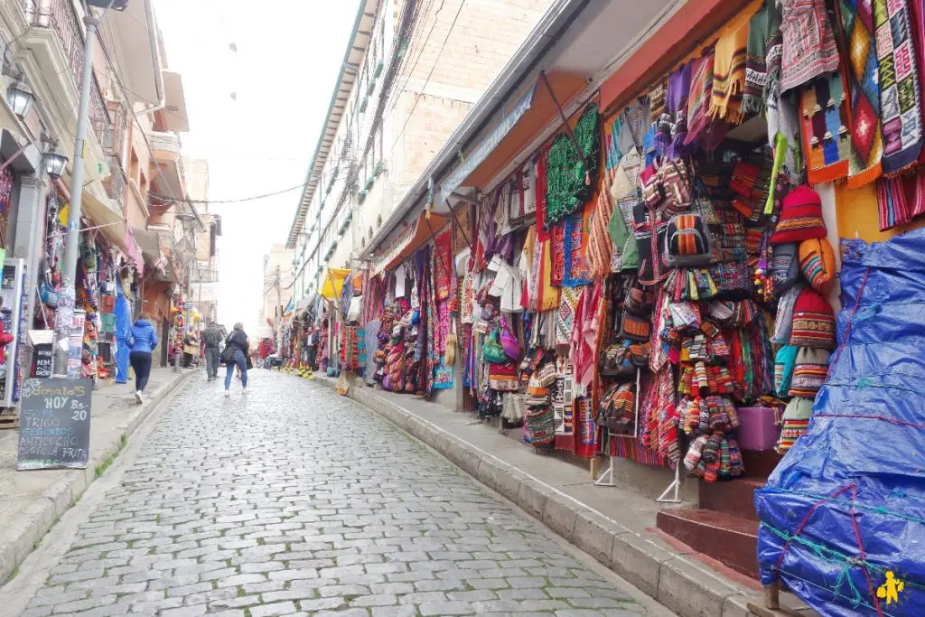 Visiter La Paz les rues commerçantes pour les touristes Visiter La Paz plus haute capitale| Blog VOYAGES ET ENFANTS