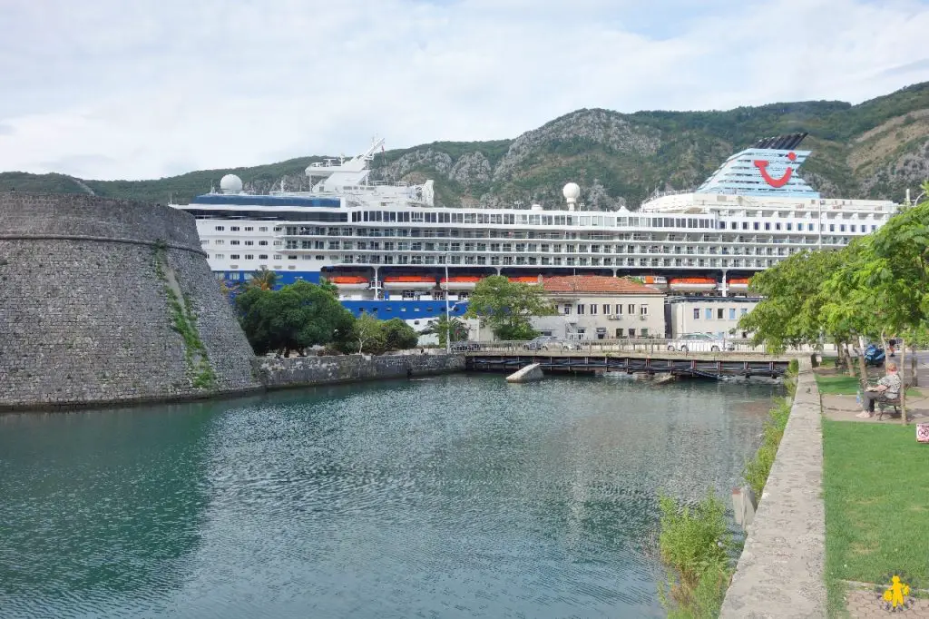 Kotor et son port Visiter les bouches de Kotor en famille| VOYAGES ET ENFANTS