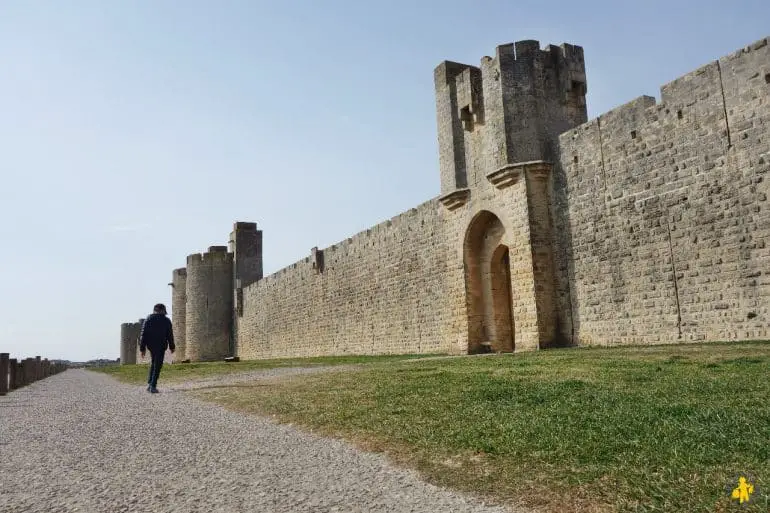 Camargue avec enfant Aigues Mortes