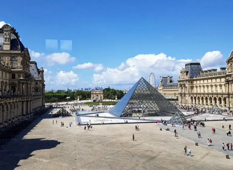 Visite du Louvre en famille - © One Two Trips