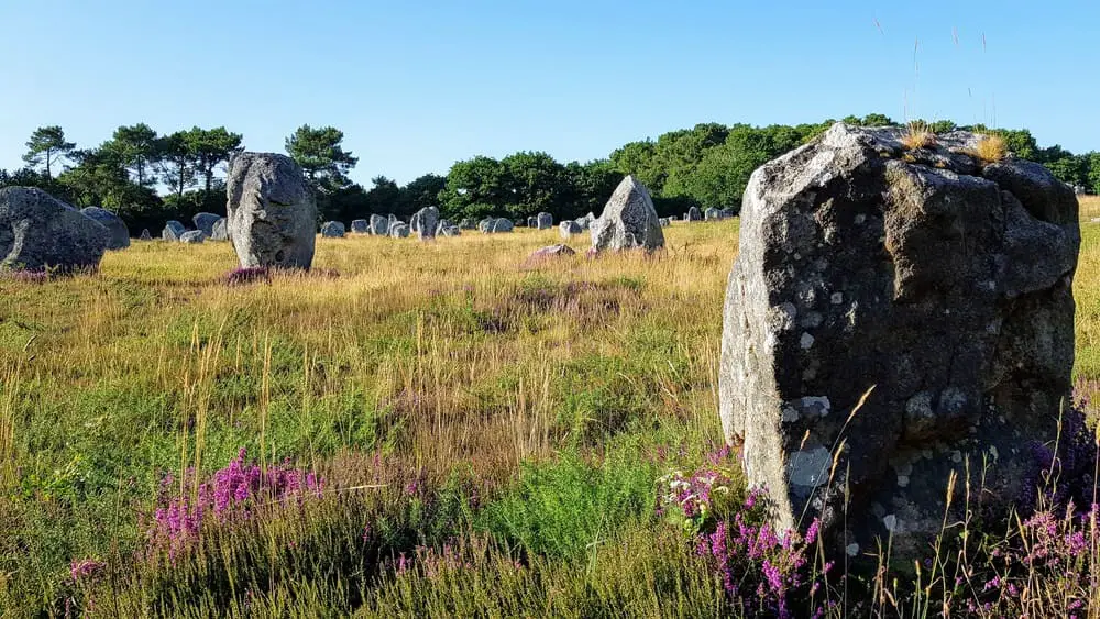 site prehistorique Carnac en famille Voyage en famille en Bretagne nos incontournables