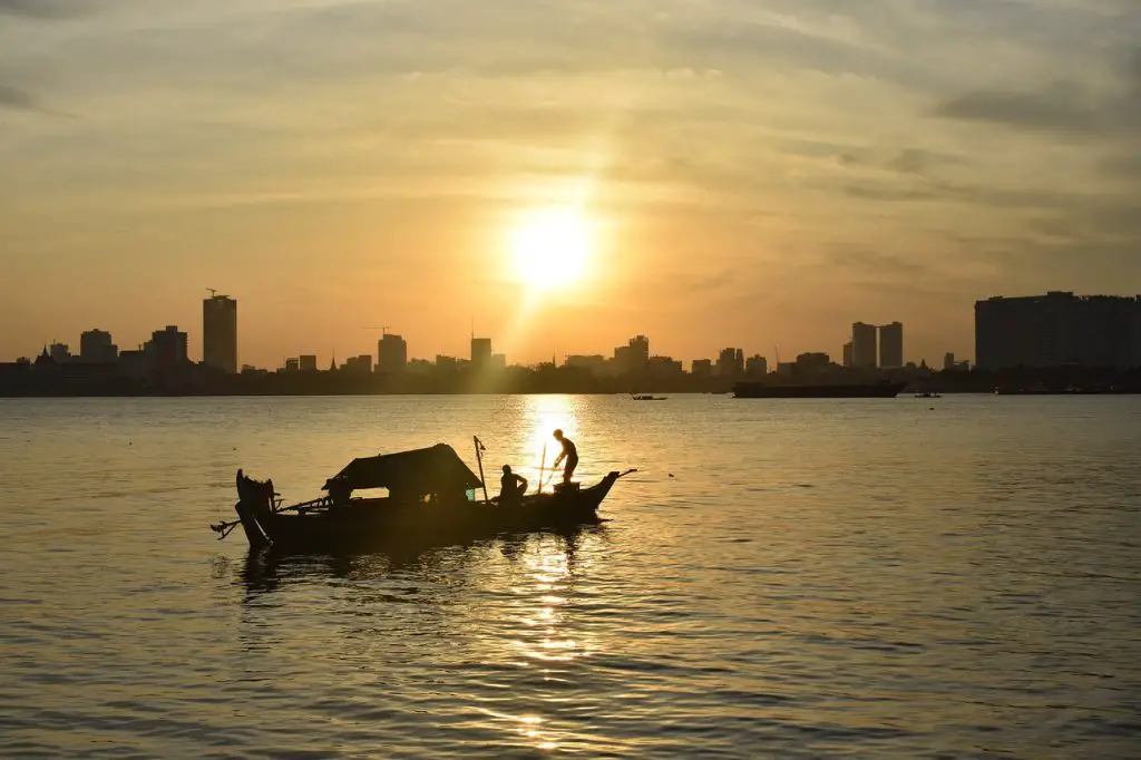 Visiter Phnom Penh avec enfants