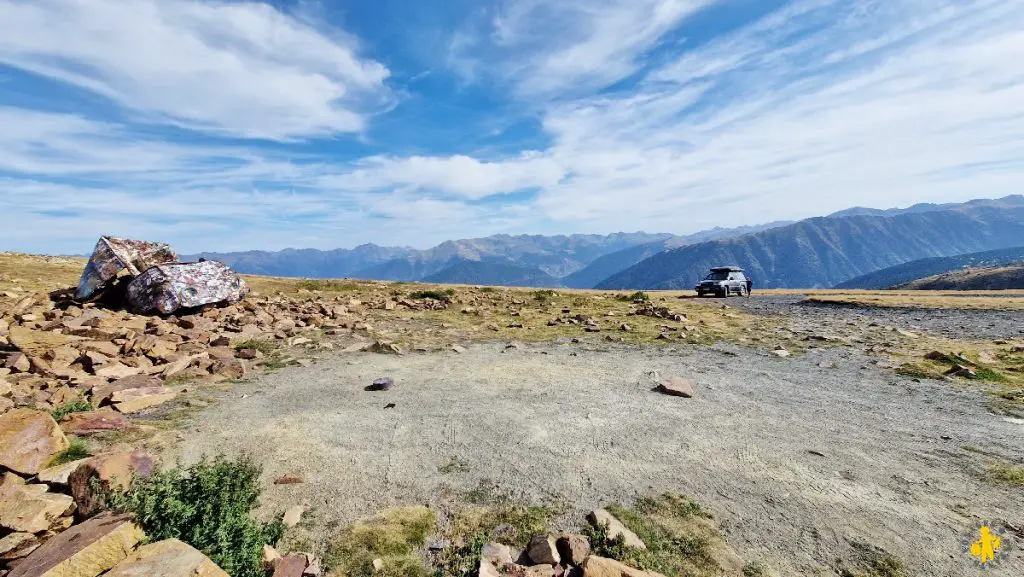 pyrennes 4X4 Pic Negre Road trip Pyrénées espagnols en famille | VOYAGES ET ENFANTS