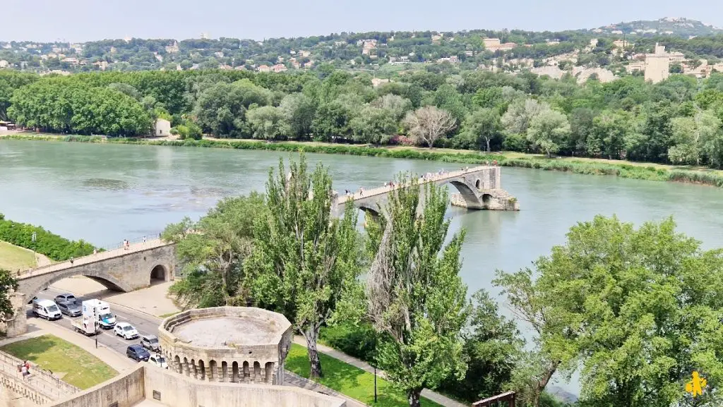 Avig Visiter Avignon en famille que faire | VOYAGES ET ENFANTS