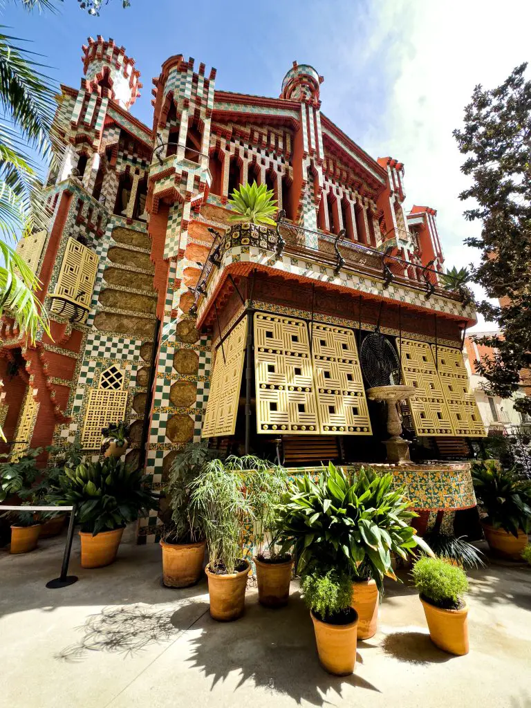 Casa Vicens Barcelone Gaudi 8 découvertes de Gaudi à Barcelone | VOYAGES ET ENFANTS