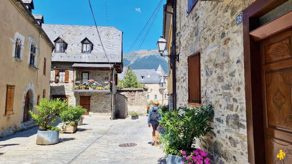 Road trip Pyrénées espagnols en famille | VOYAGES ET ENFANTS