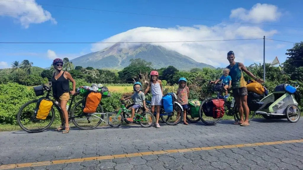 Traversée Amériques à vélo en famille avec enfant Aventure dune traversée des Amériques à vélo et en famille