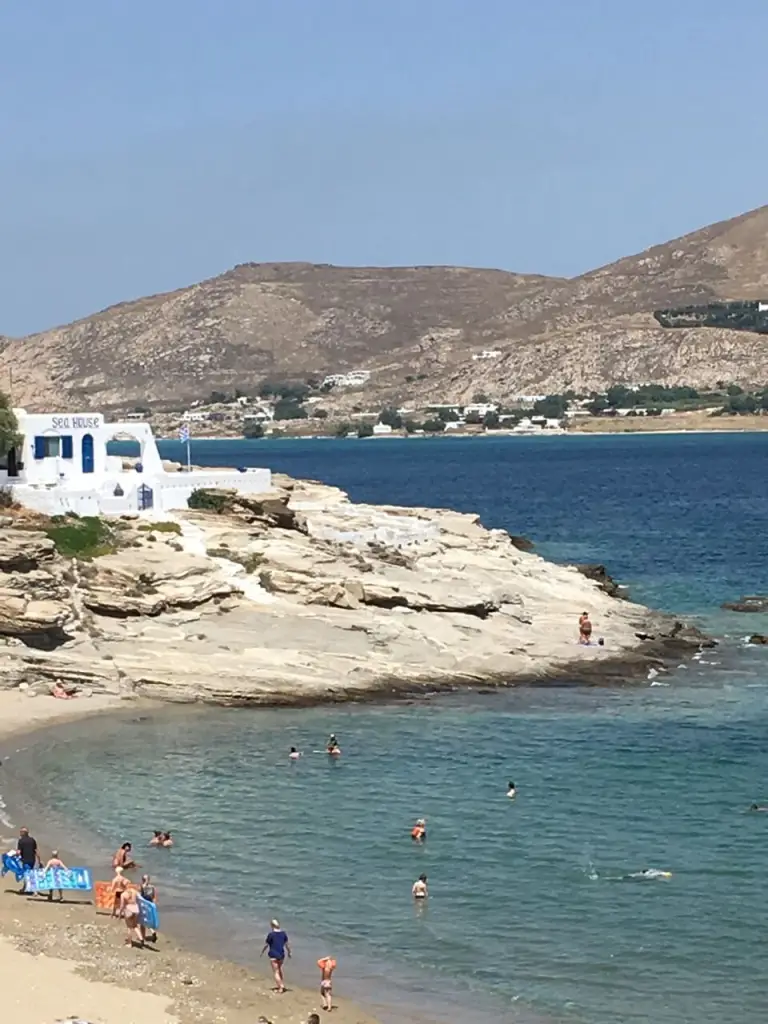 Iles grecques en famille Vacances à Naxos Paros Santorin