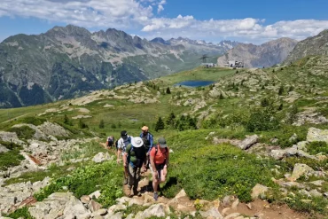Boucle des lacs inférieurs en famille Alpes d'Huez Oz en Oisan
