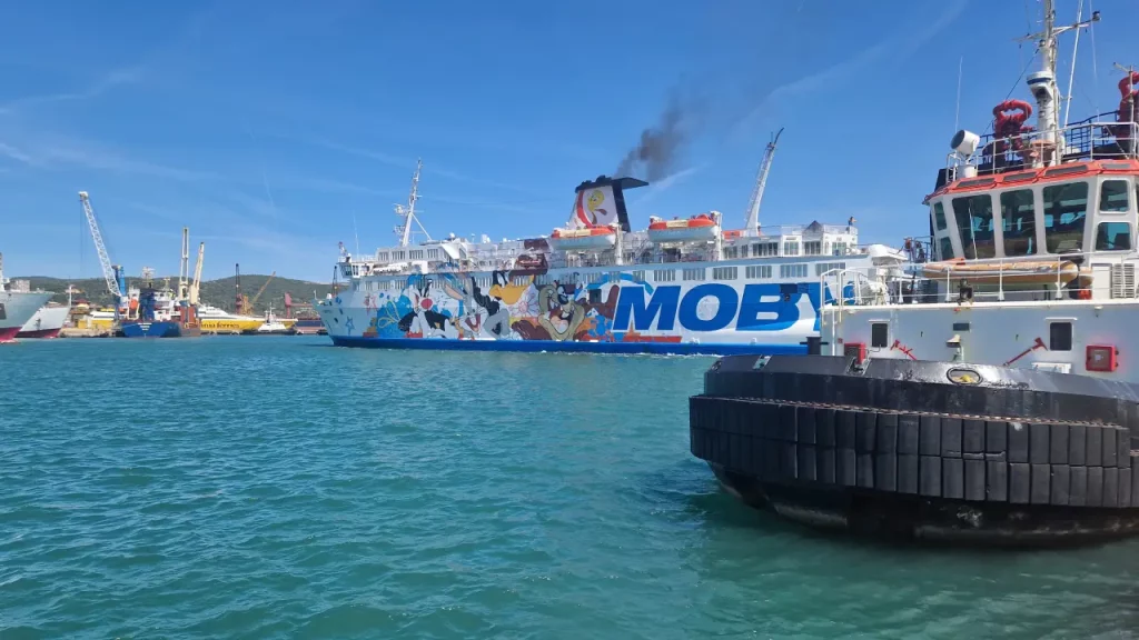 Ile d'elbe en famille ferry