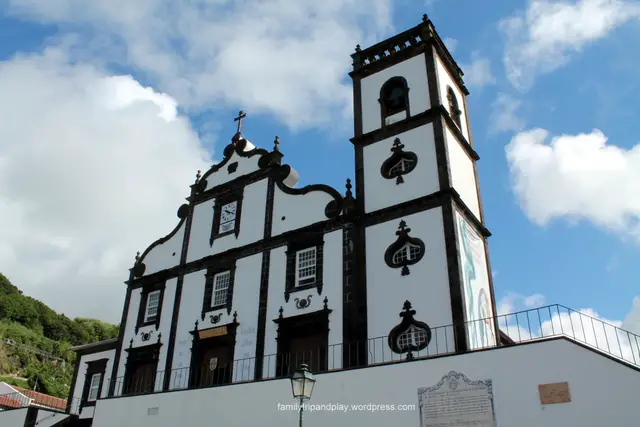 acores-povoacao-zoo-eglise